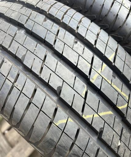 Continental Vanco 2 215/65 R15C