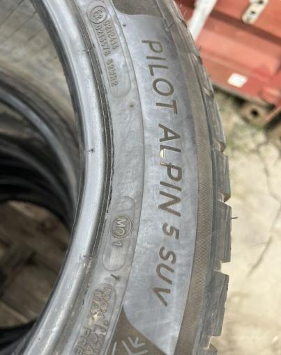 Michelin Pilot Alpin 5 SUV 295/40 R20