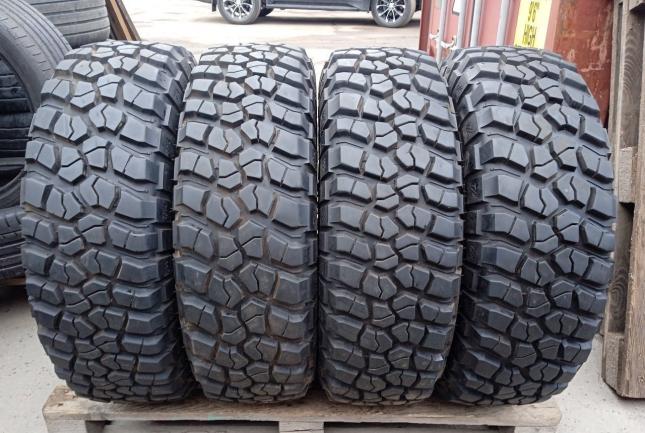 Bfgoodrich Mud-Terrain T/A KM2 255/75 R17
