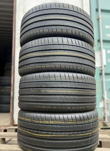 Michelin Pilot Sport 4 S 265/40 R21 и 295/35 R21