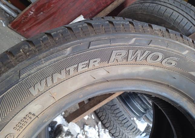 Hankook Winter RW06 195/65 R16C