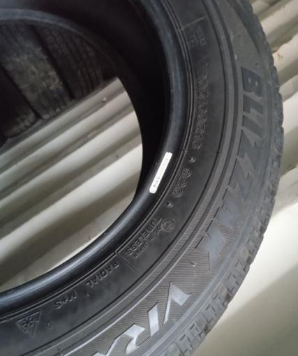 Bridgestone Blizzak VRX 205/60 R16