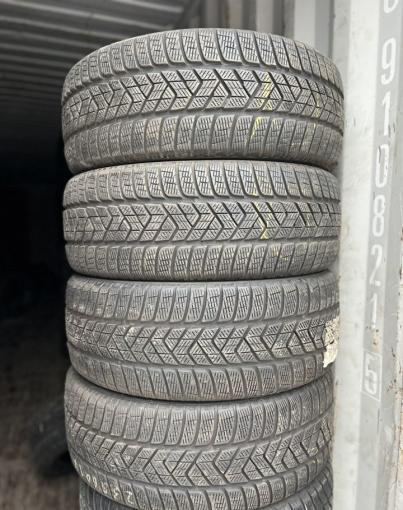 Pirelli Scorpion Winter 235/60 R17