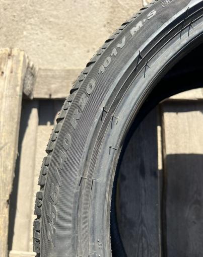 Pirelli Winter Sottozero 240 Serie II 255/40 R20