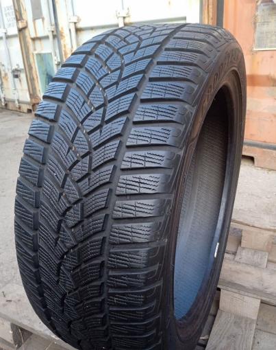 Goodyear UltraGrip Performance+ 235/45 R18