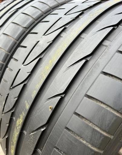 Bridgestone Potenza S001 255/35 R19