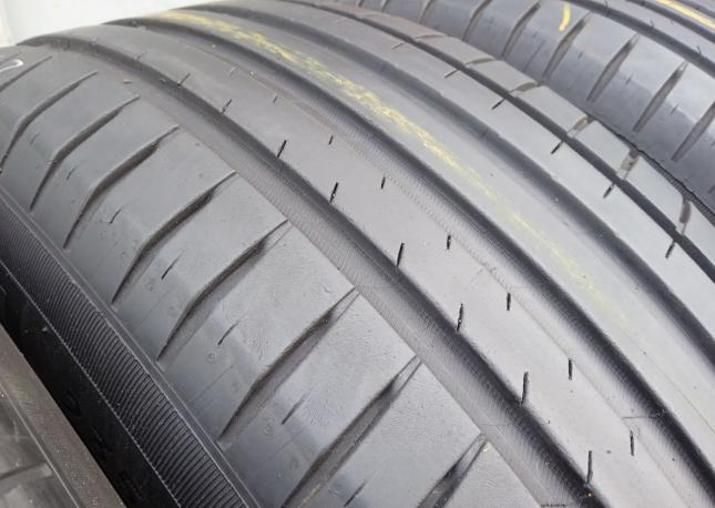 Michelin Pilot Sport 4 SUV 235/65 R17