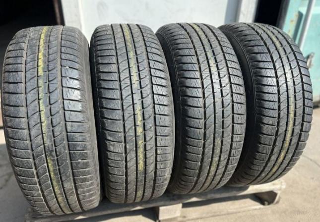 Goodyear OptiLife 235/65 R17