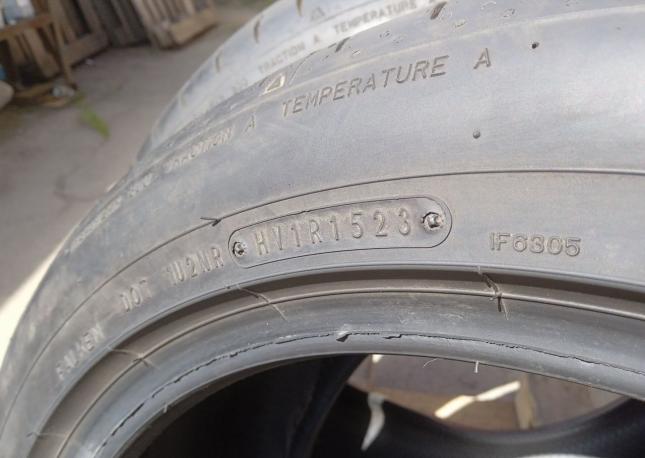 Falken Azenis FK-520 255/40 R19