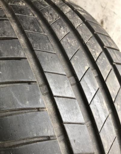 Bridgestone Turanza T005 225/40 R18