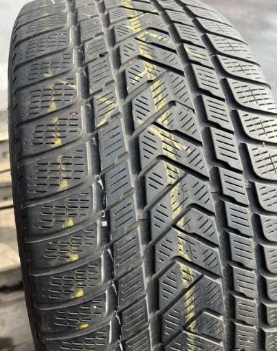 Pirelli Scorpion Winter 285/40 R22