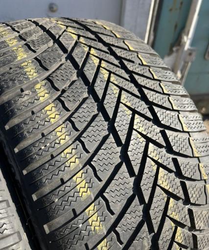 Bridgestone Blizzak LM-005 255/35 R20