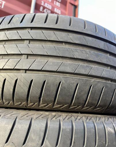 Bridgestone Turanza T005 225/55 R17