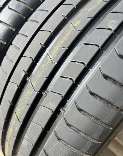 Pirelli P Zero PZ4 225/40 R19