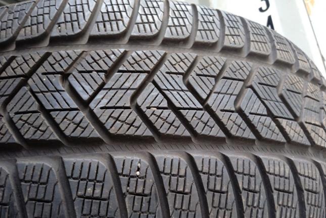 Pirelli Scorpion Winter 255/65 R17
