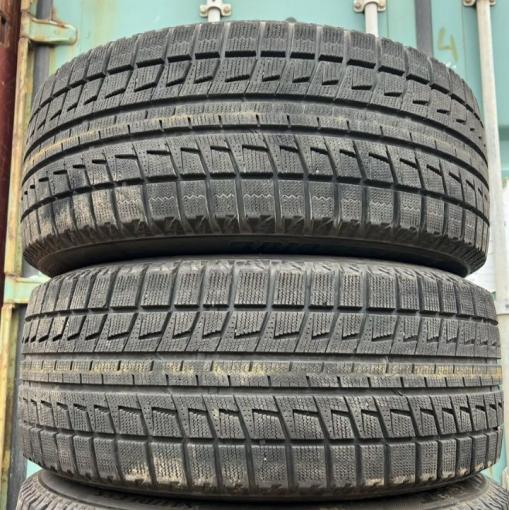 Bridgestone Blizzak RFT 255/50 R19