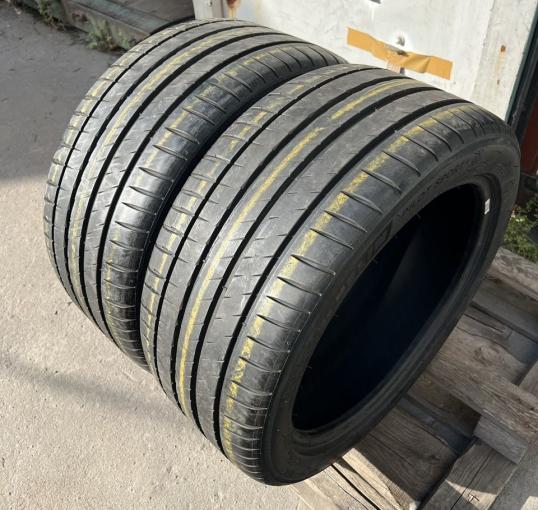 Michelin Pilot Sport 4 275/40 R19