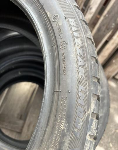 Bridgestone Blizzak LM-001 225/45 R18