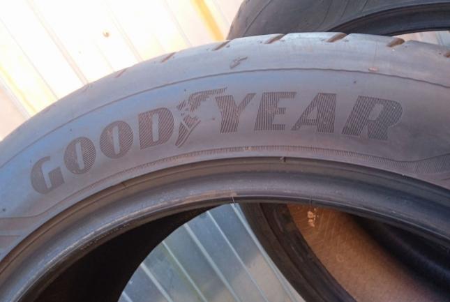 Goodyear Eagle F1 Asymmetric 3 255/45 R19