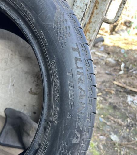 Bridgestone Turanza T005A 215/55 R17