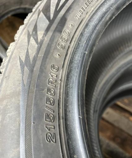 Bridgestone Blizzak VRX2 215/65 R16