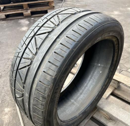 Nitto Invo 275/40 R20