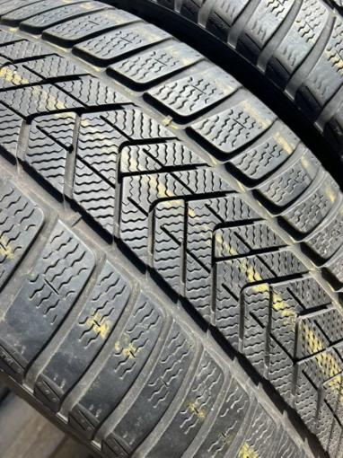 Pirelli Scorpion Winter 275/40 R21