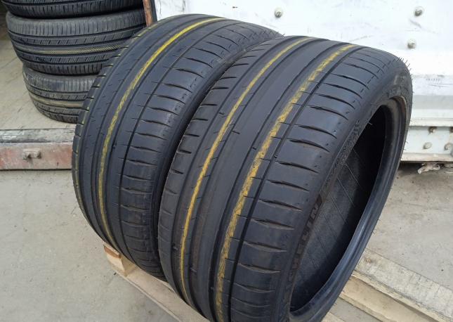 Michelin Pilot Sport 4 255/40 R18