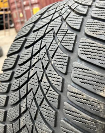 Dunlop SP Winter Sport 4D 245/45 R17