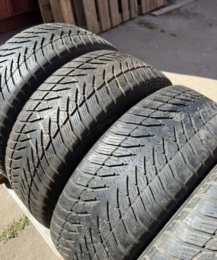 Goodyear Eagle Ultra Grip GW-3 205/50 R17