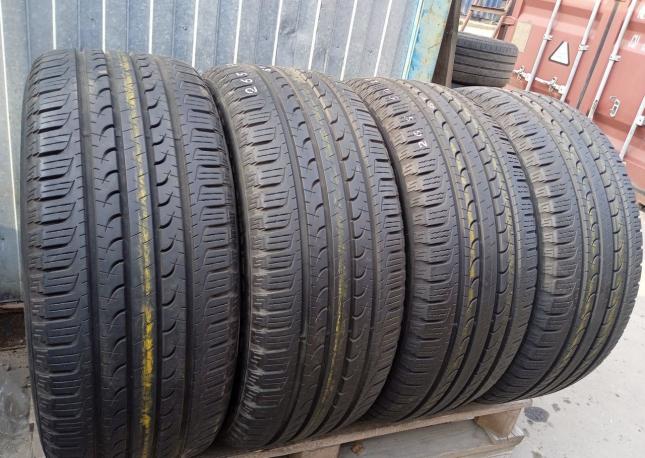 Goodyear EfficientGrip SUV 265/50 R20