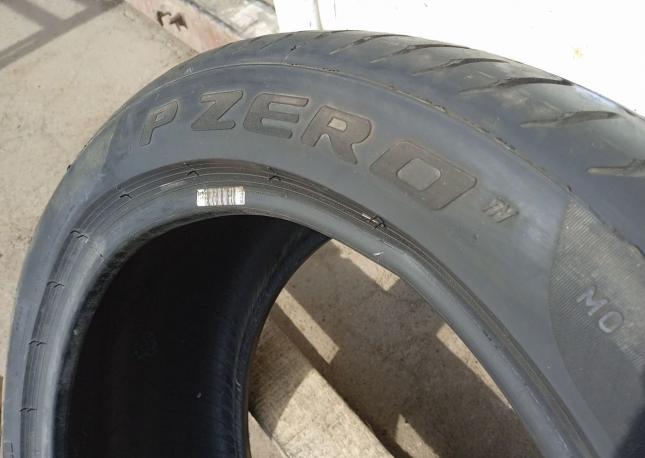 Pirelli P Zero 255/40 R18
