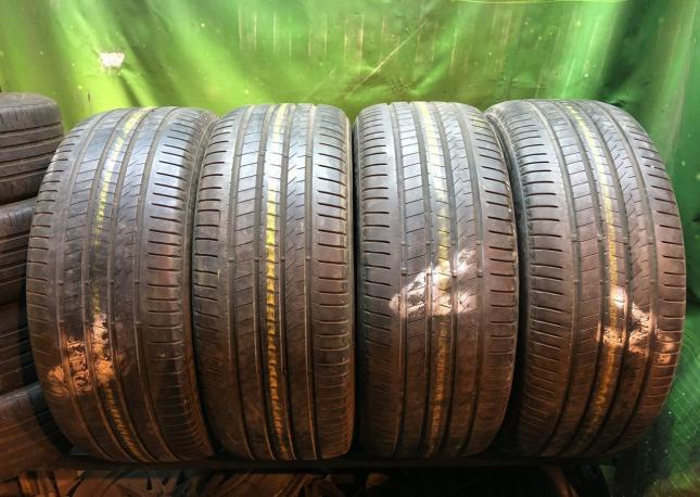 Bridgestone Alenza 001 285/45 R22