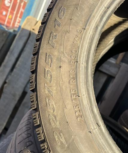 Pirelli Winter Ice Control 225/55 R16