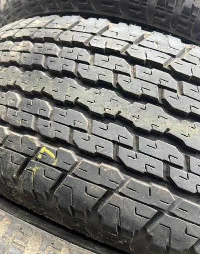 Bridgestone Dueler H/T D840 265/65 R17