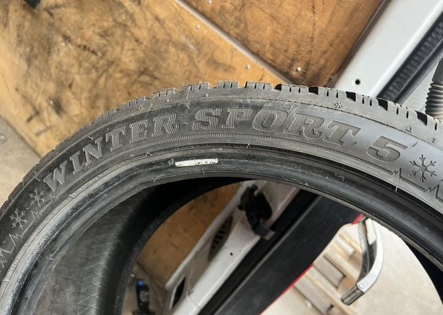 Dunlop Winter Sport 5 255/40 R19