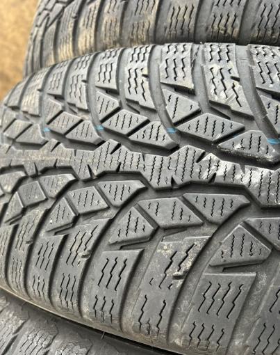 Nokian Tyres WR D4 215/65 R16