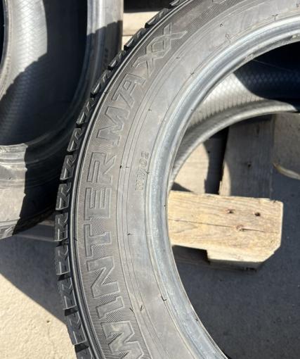 Dunlop Winter Maxx WM02 235/55 R18
