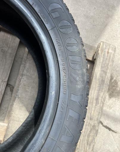 Goodyear EfficientGrip SUV 265/50 R20