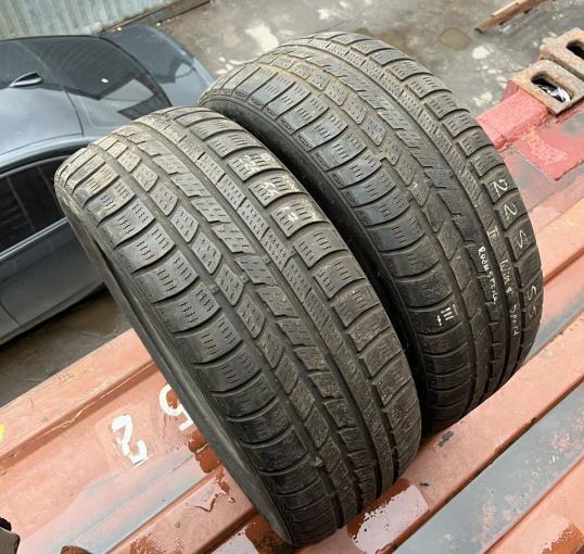 Roadstone Winguard Sport 225/55 R17