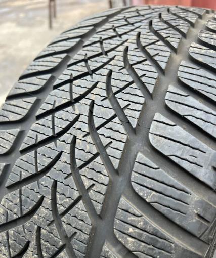 Esa-Tecar Super Grip 7+ HP 225/40 R18