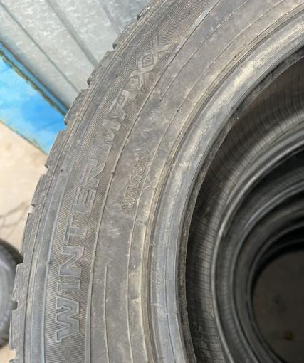 Dunlop Winter Maxx WM01 215/60 R16