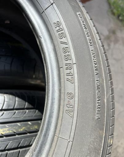 Yokohama dB Decibel E70B 215/55 R17