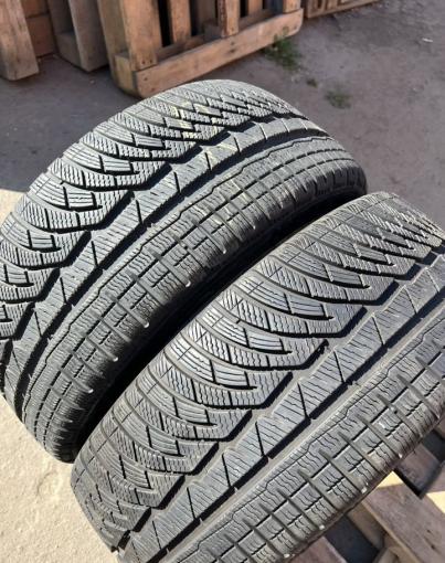 Michelin Pilot Alpin 4 235/40 R18