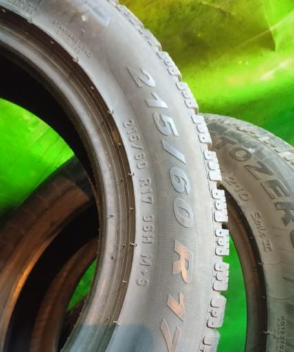 Pirelli Winter Sottozero 210 Serie II 215/60 R17