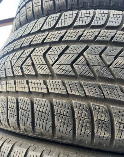 Pirelli Scorpion Winter 285/40 R21