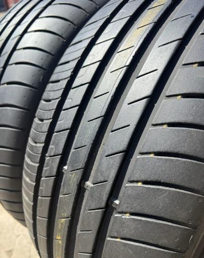 Goodyear EfficientGrip Performance 225/50 R17