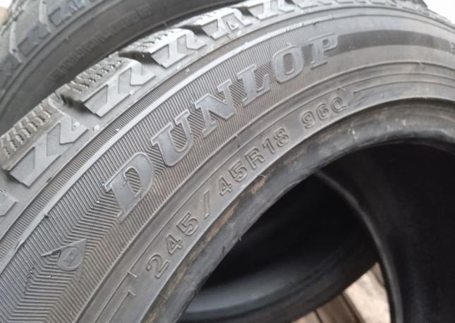 Dunlop Winter Maxx WM02 245/45 R18