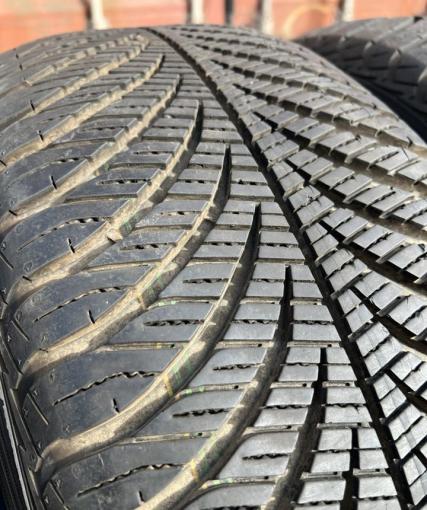 Goodyear Vector 4Seasons Gen-2 215/55 R17