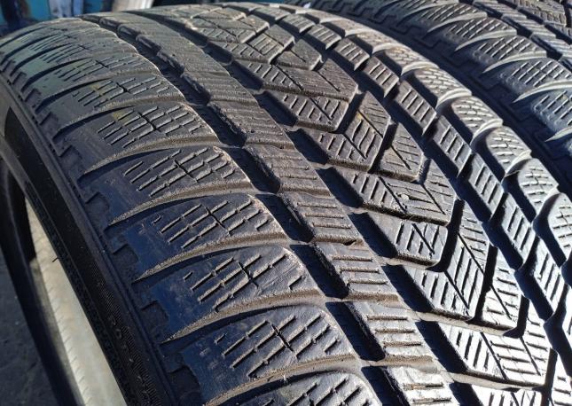 Pirelli Scorpion Winter 285/40 R22